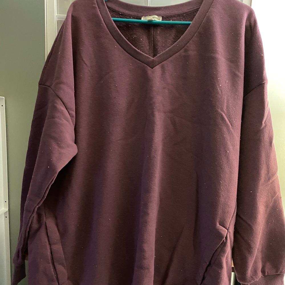 Sweatshirt with pockets